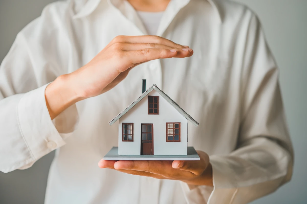 Home Insurance: The Essential Guide Before You Sign on the Dotted Line